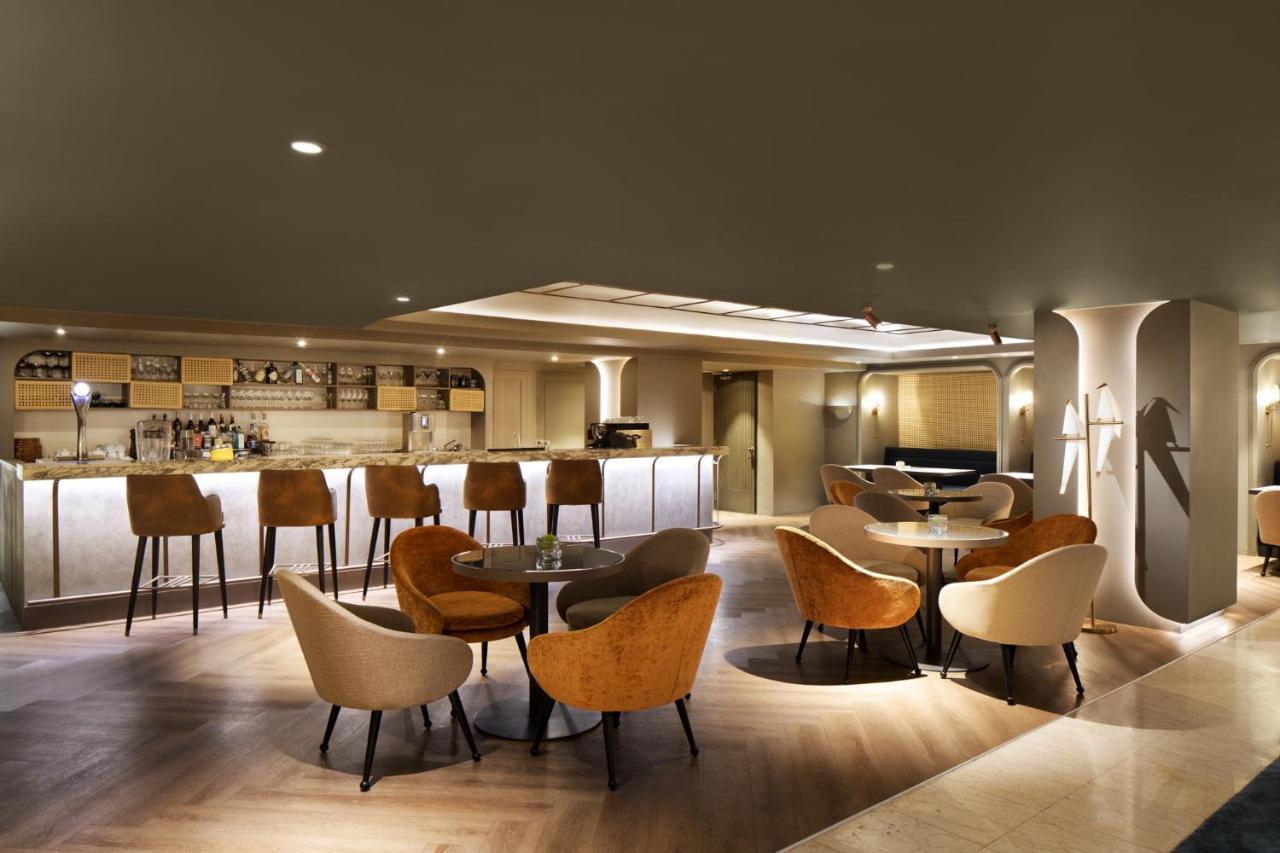 Mercure Jakarta Batavia Экстерьер фото